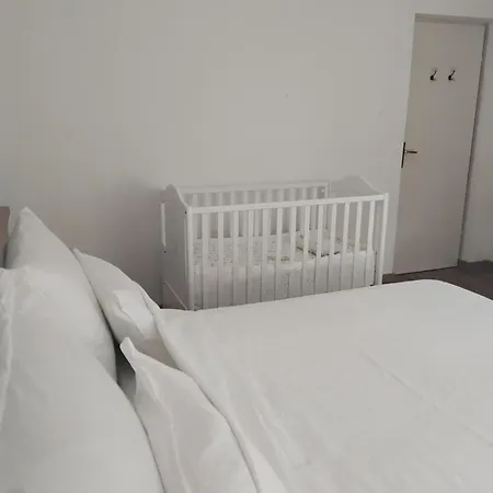 Apartment Anea Vinišće