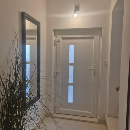 Apartment Anea *