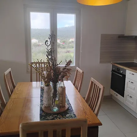 Anea * Винишче