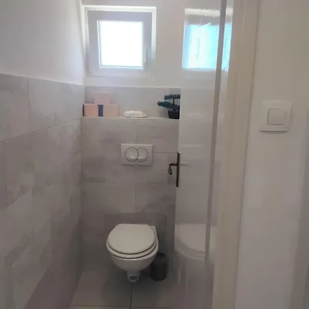 Anea Vinišće