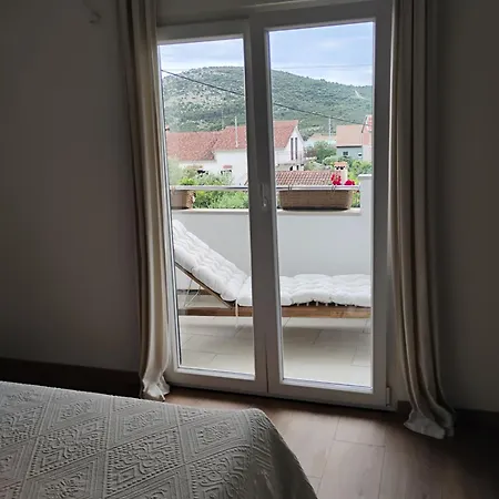 Apartment Anea *